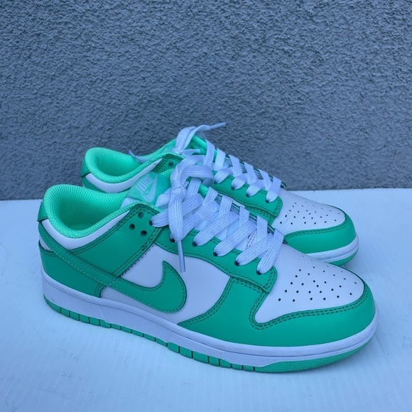 Nike Dunk Low In Green Glow/White Size US 5 EUR 37.5 - Picture 2 of 13